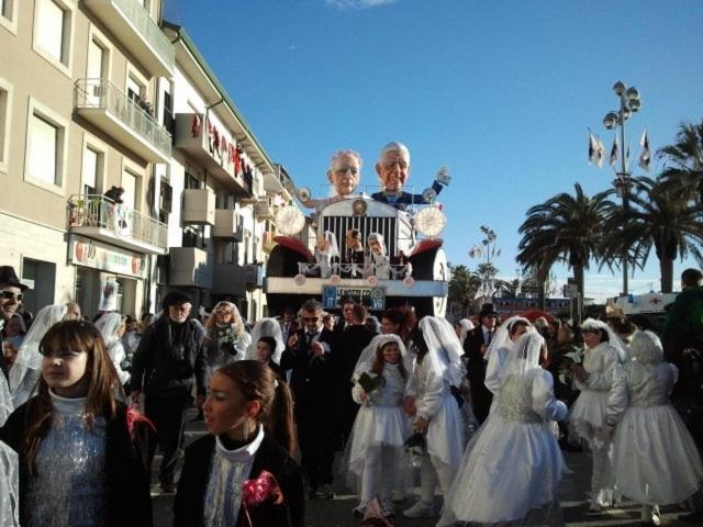 Hotel Ely Viareggio Exterior foto